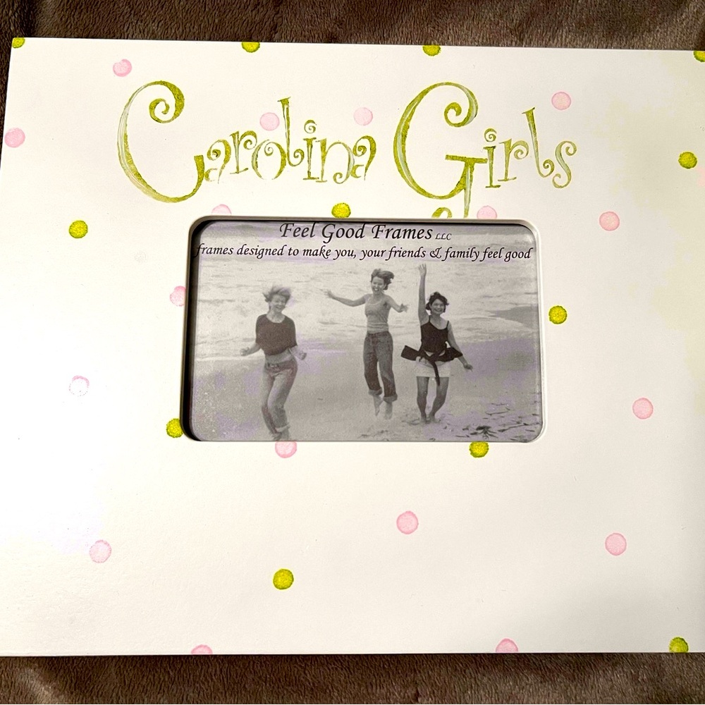 Feel good frames, Carolina girls, pink and green polkadot wooden frame.